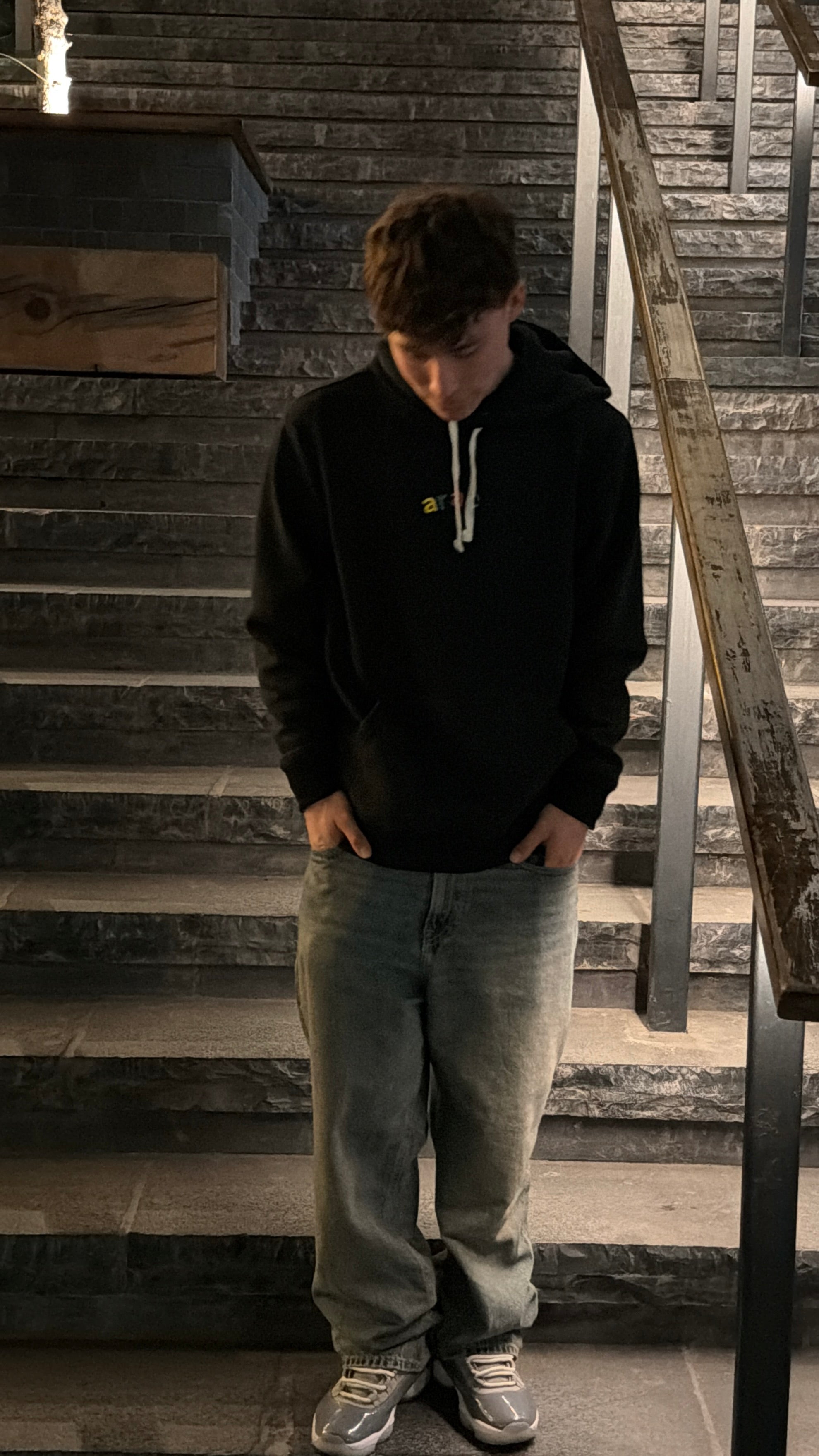 Araca Colors Hoodie - Black